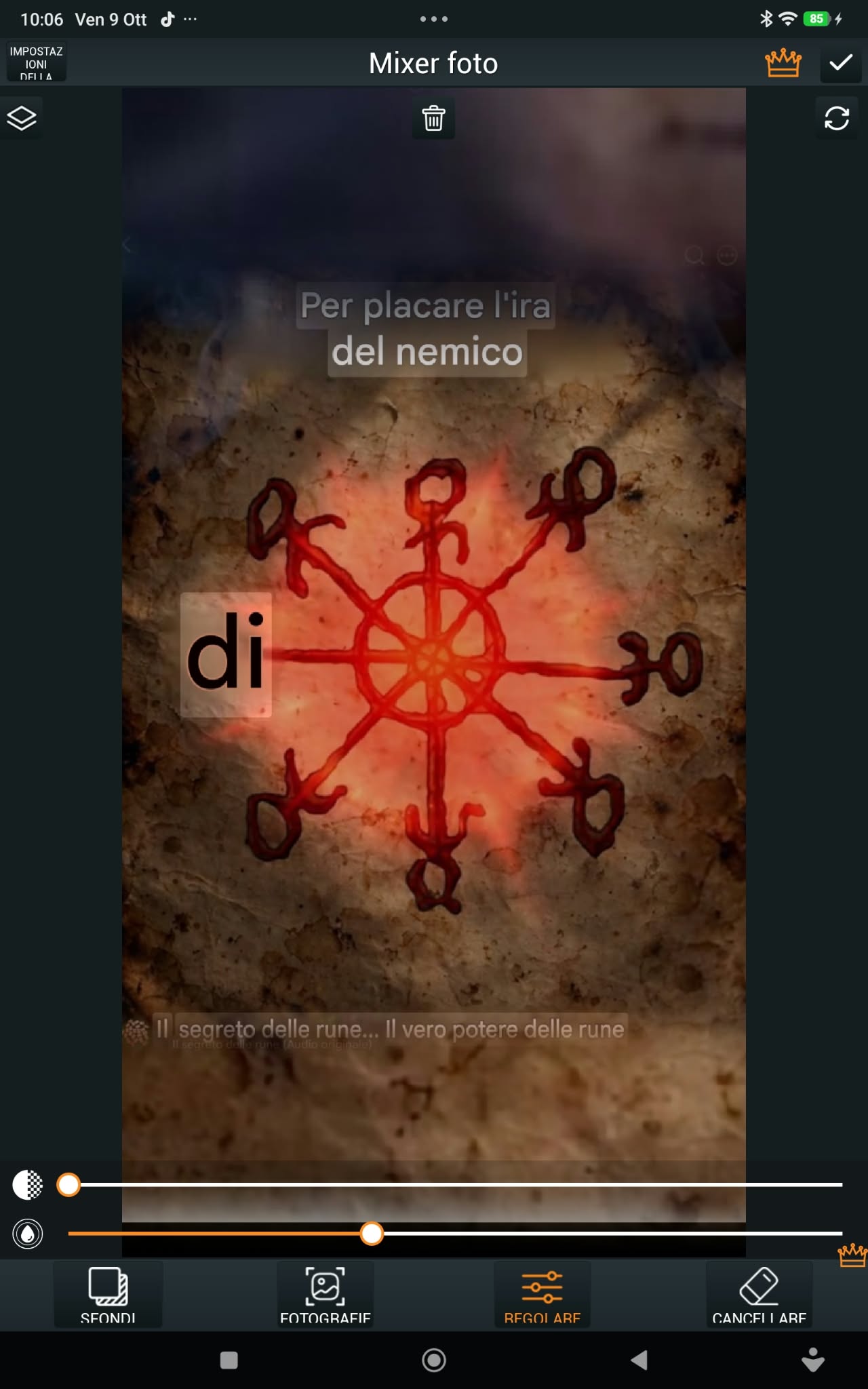 A screenshot showing a red radial rune-like symbol on a textured background with overlaid Italian text and editing controls.